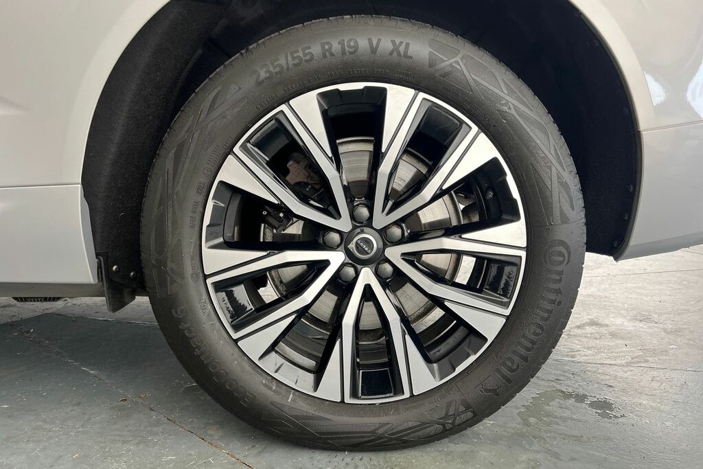 Volvo XC60 T8 Recharge Ultimate Dark Blue #25
