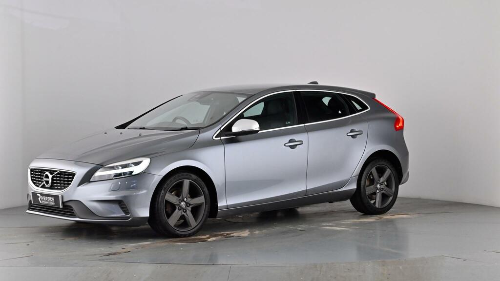 Volvo V40 2.0 T2 R-design Hatchback Euro 6 Red #48