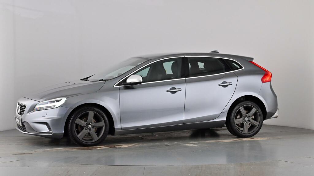 Volvo V40 2.0 T2 R-design Hatchback Euro 6 Red #50