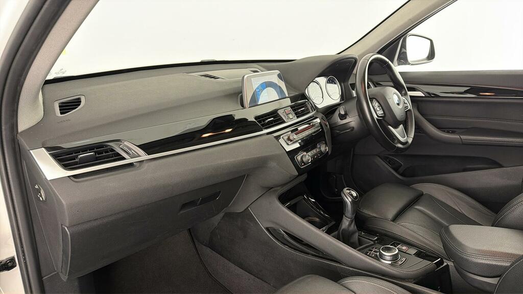 BMW X1 1.5 18I Sport Sdrive Grey #8
