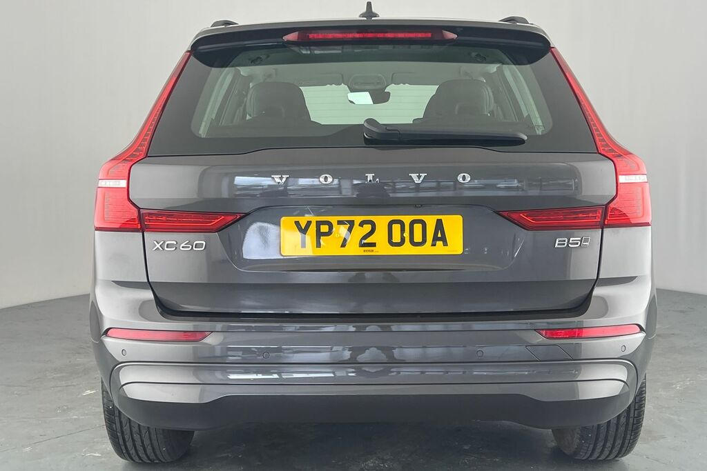 Volvo XC60 Xc60 2.0 B4d Momentum Awd Geartronic Red #39