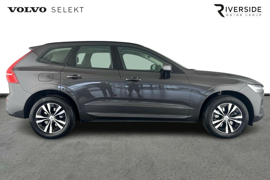 Volvo XC60 2.0 B5p Core Awd Geartronic Grey #4