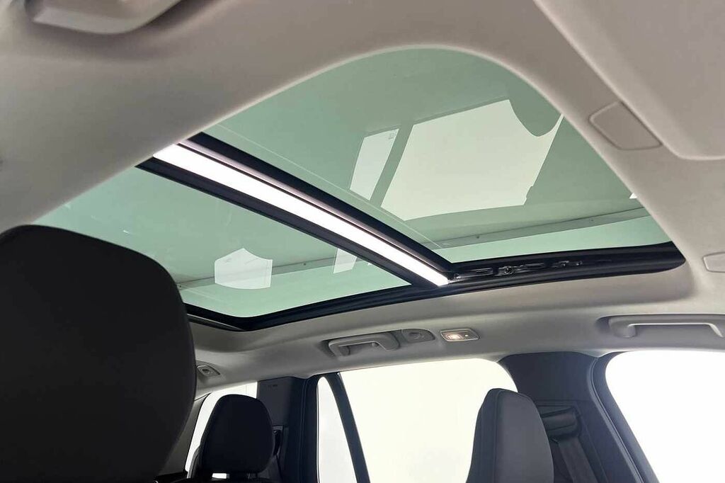 Volvo XC90 Plus Black #70