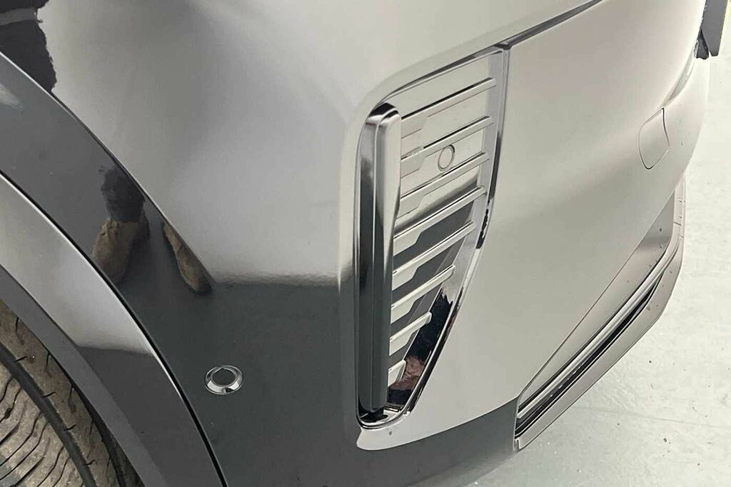 Volvo XC90 Plus Black #48