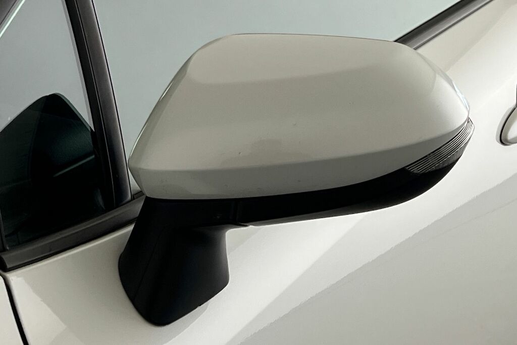 Suzuki Swace Sz-t Silver #19