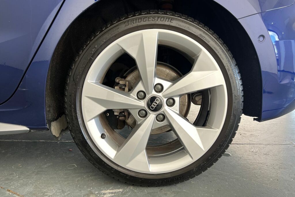 Audi A3 Sport 30 Tfsi 110 Ps 6-Speed Silver #25