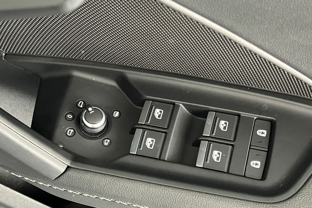 Audi A3 Sport 30 Tfsi 110 Ps 6-Speed Silver #28