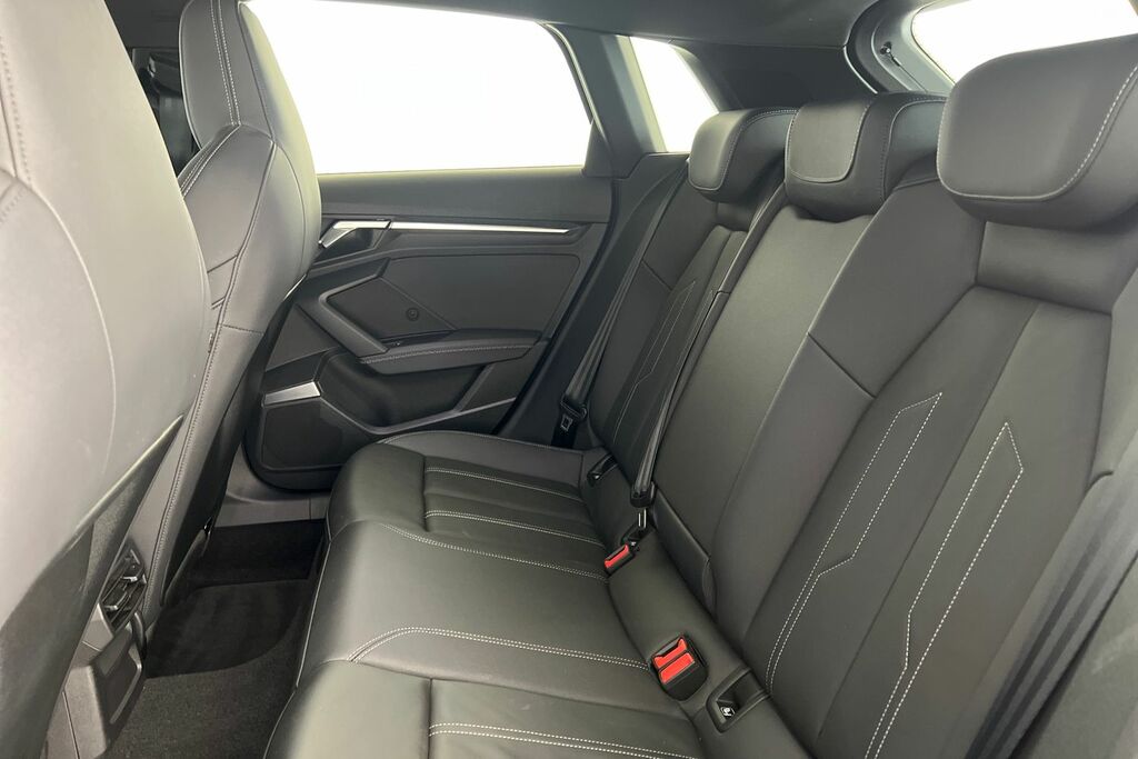 Audi A3 Sport 30 Tfsi 110 Ps 6-Speed Silver #17
