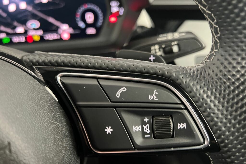 Audi A3 Sport 30 Tfsi 110 Ps 6-Speed Silver #12