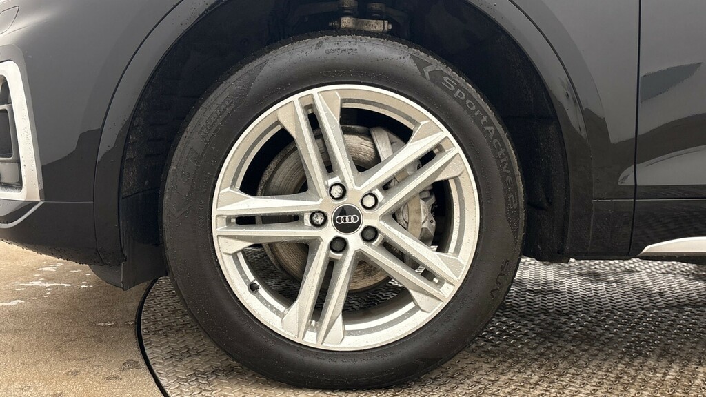 Audi Q5 2.0 Tdi 40 S Line S Tronic Quattro Euro 6 Ss LM23MGO Black #5