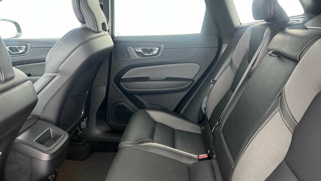 Volvo XC60 Inscription Pro Black #6