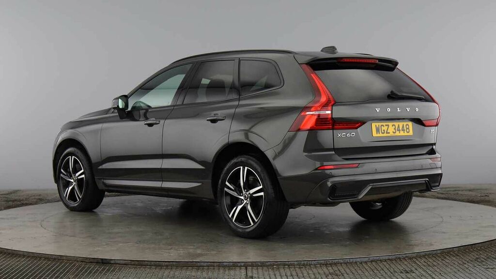 Volvo XC60 Inscription Pro Black #2