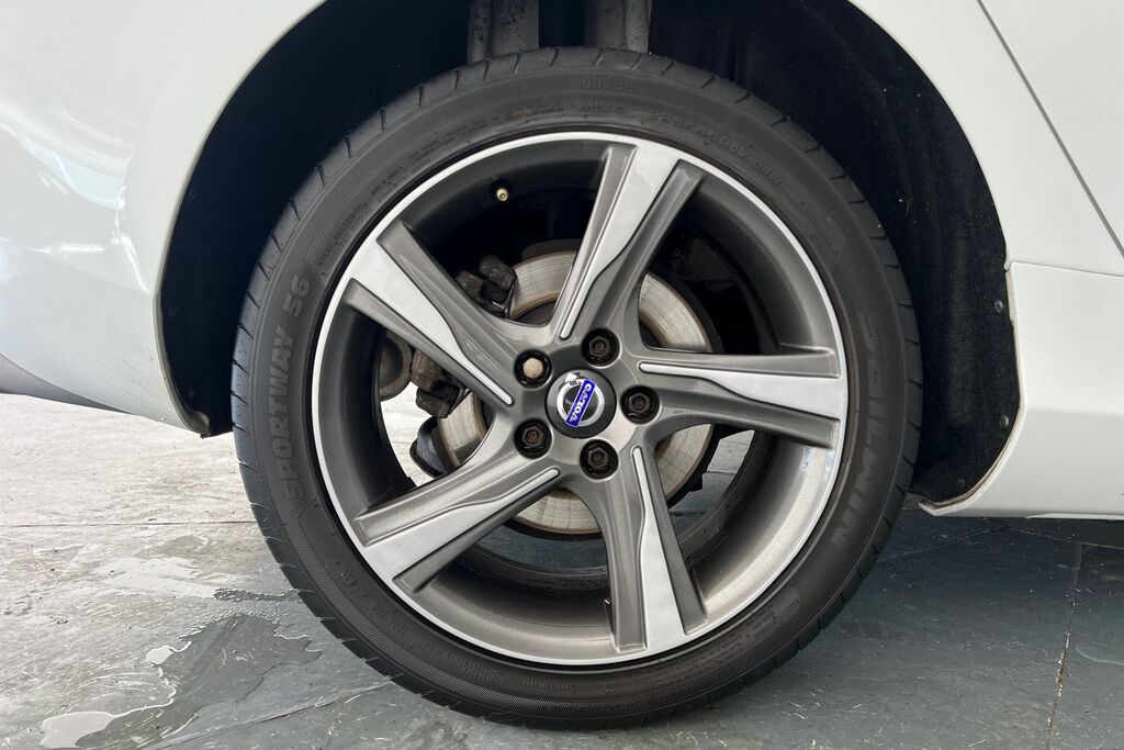 Volvo V40 Es Silver #45
