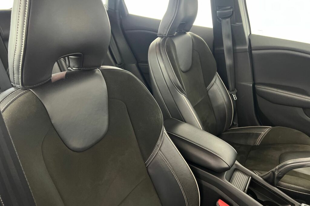 Volvo V40 Es Silver #52