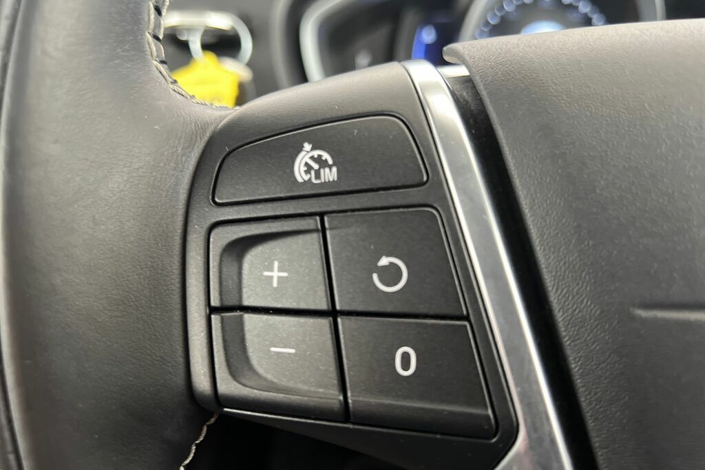 Volvo V40 Es Silver #21