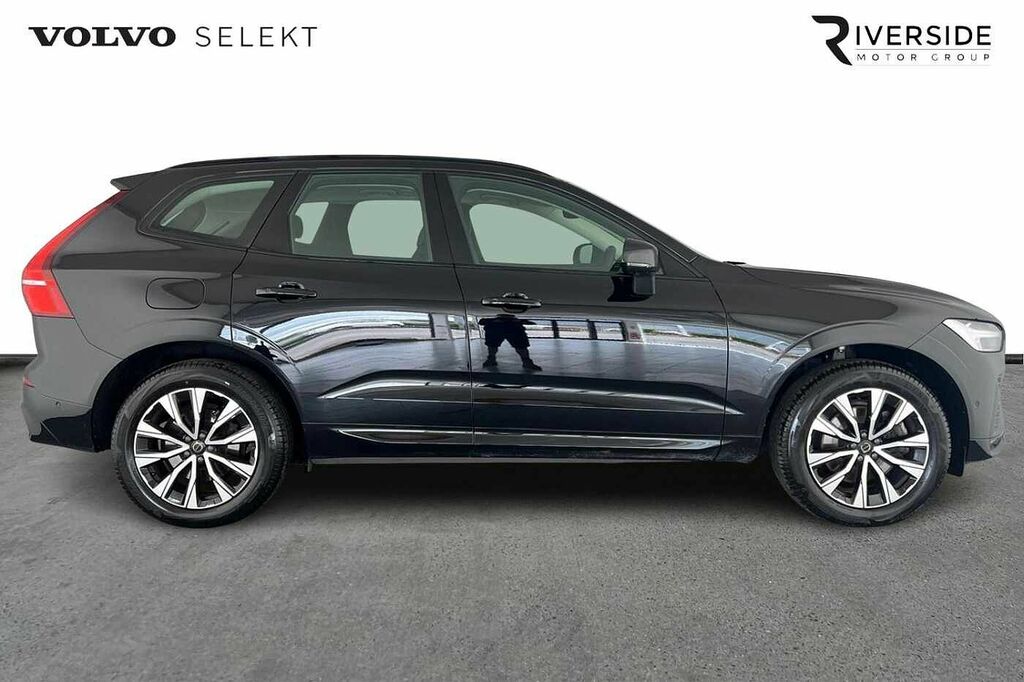 Volvo XC60 Plus, B4 Awd Mild Hybrid, Dark Black #4