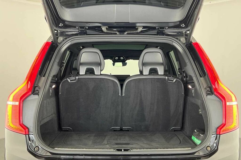 Volvo XC90 Plus Black #8