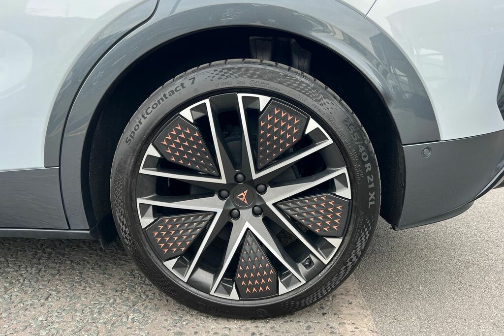 Cupra Tavascan 250Kw Vz2 77Kwh Awd White #5