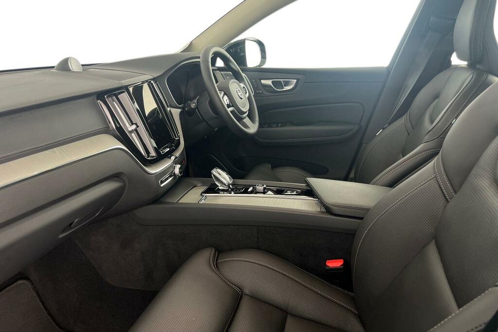 Volvo XC60 T8 Ultra, Awd Plug-in Hybrid, Dar CV25LXX Blue #4