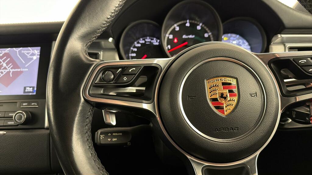 Porsche Macan Macan Gts S-a Grey #17