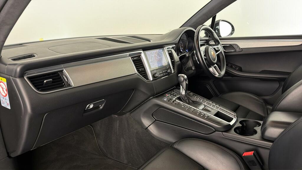 Porsche Macan Macan Gts S-a Grey #8
