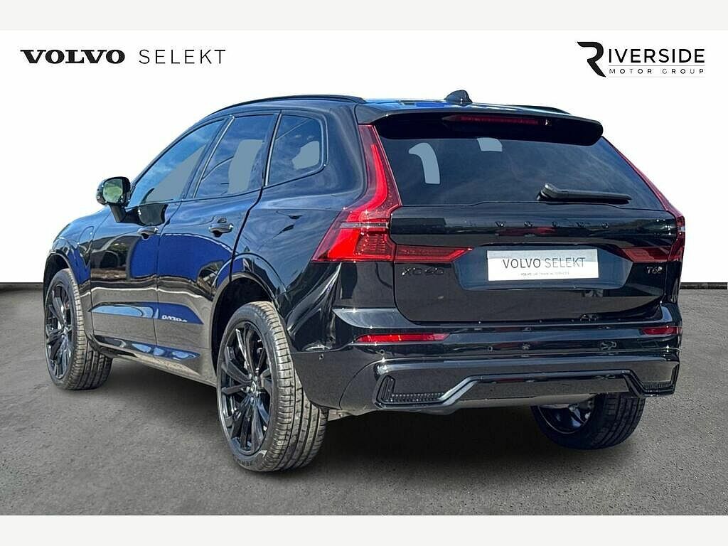 Volvo XC60 Black Edition Plus, T6 Awd Plug-in Hybrid, Electri Black #3