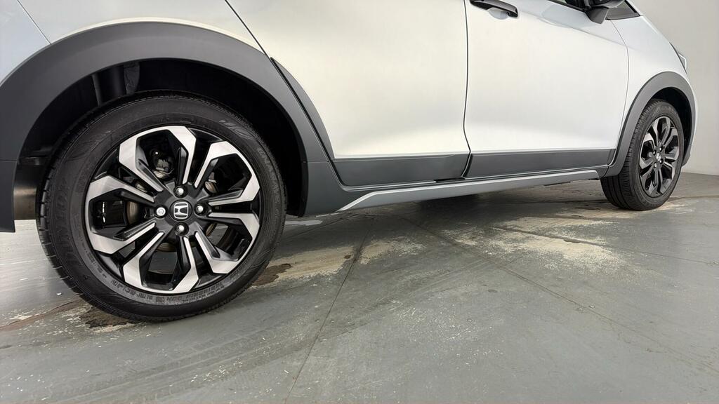 Honda Jazz Crosstar Advance Immd Cvt Red #25