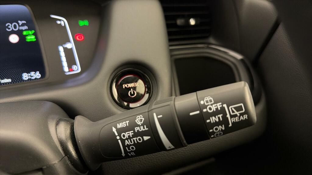 Honda Jazz Crosstar Advance Immd Cvt Red #33