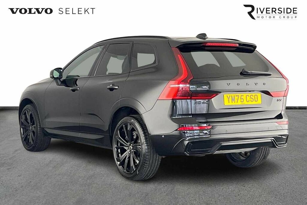 Volvo XC60 B5 Black Edition Plus, Awd Mild Hybrid, YM75CSO Black #5