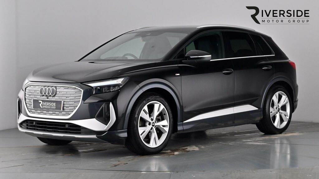 Audi Q4 E Tron 40 S Line 82Kwh Black #6