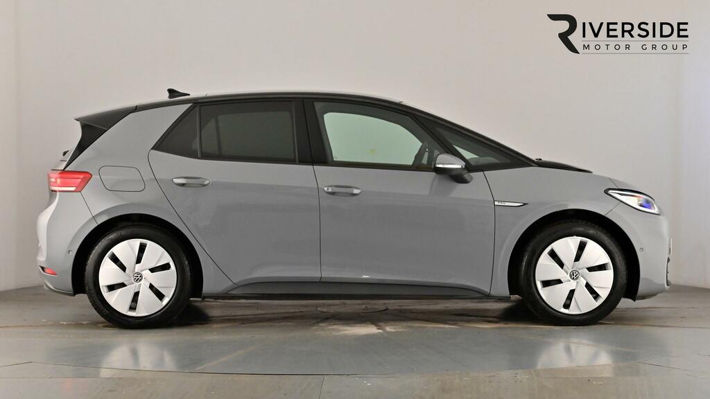 Volkswagen ID.3 Pro Performance 58Kwh Family Grey #3