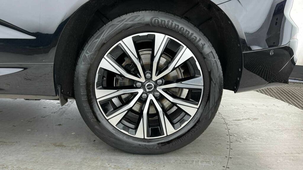 Volvo XC60 Plus, B4 Mild Hybrid, Dark Black #5