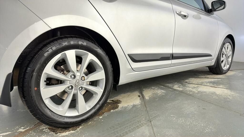 Hyundai I20 1.2 S White #25
