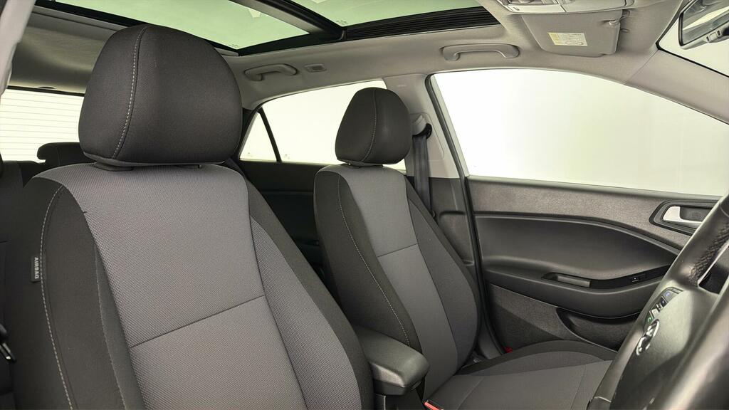 Hyundai I20 1.2 S White #33