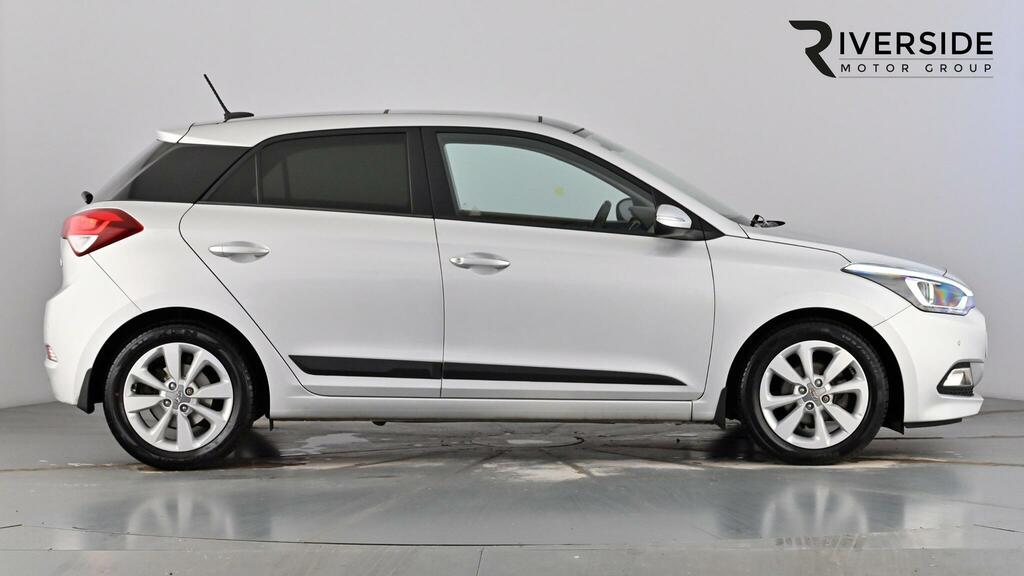 Hyundai I20 1.2 Premium Se Nav Euro 6  #3