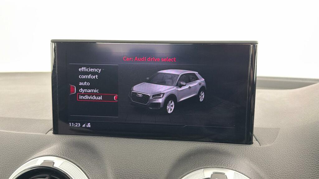Audi Q2 Q2 Sport 35 Tfsi White #37