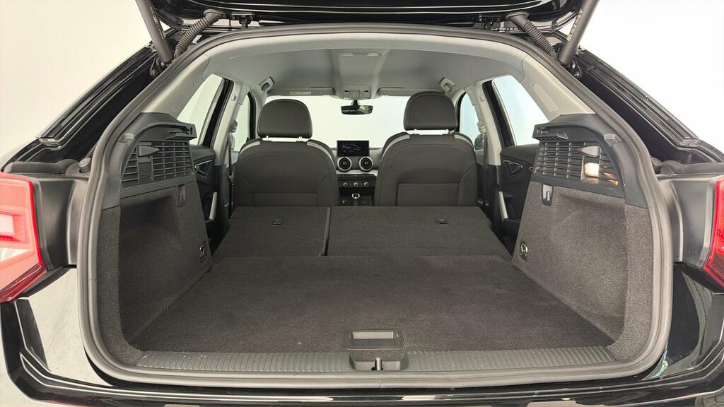Audi Q2 Q2 Sport 35 Tfsi White #30