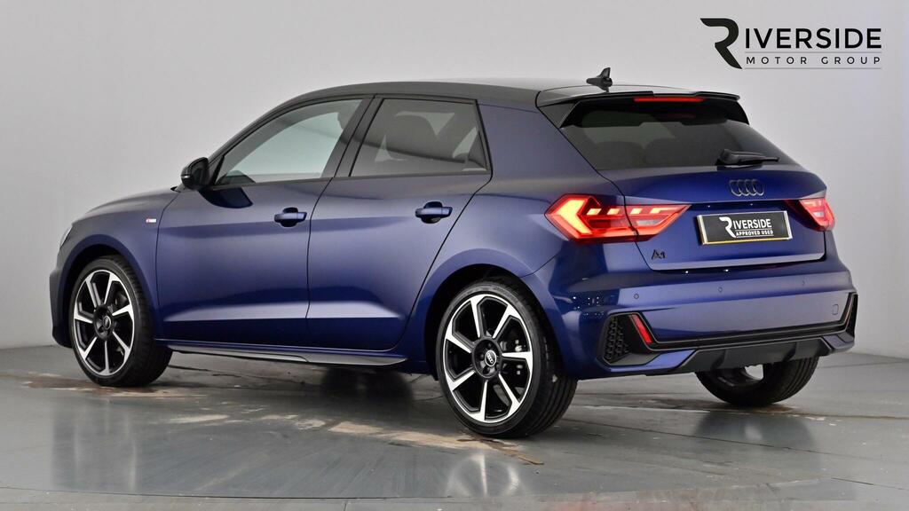 Audi A1 1.5 Tfsi 35 Black Edition Sportback S Tronic Euro  #2