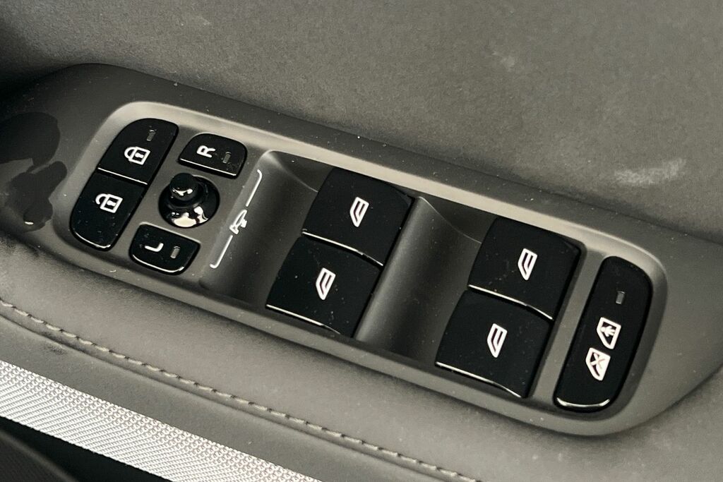 Polestar 2 350Kw 82Kwh Lr Dm Prime Performance 4Wd Blue #30