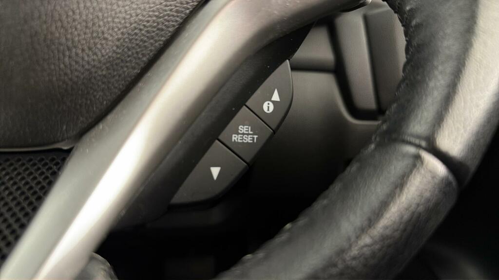 Honda Jazz Jazz Ex Navi I-vtec Red #35