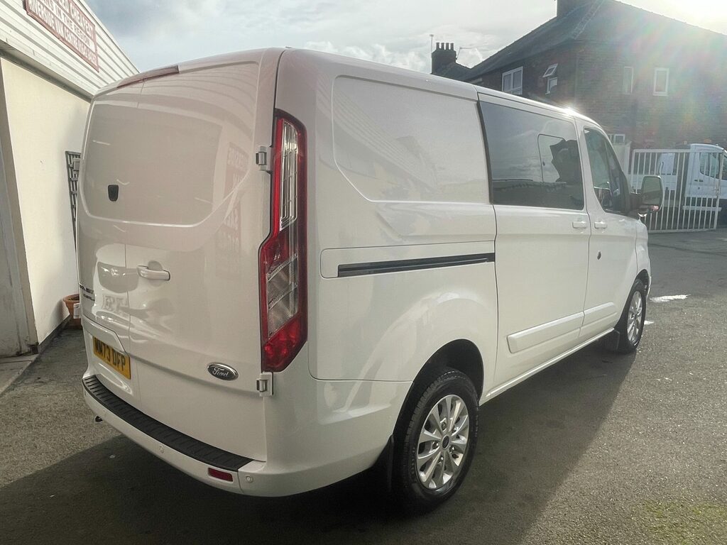 Ford Transit Custom 2.0 Transit Custom 300 Limited Ecoblue 128.2 Bhp MM73DFP White #4
