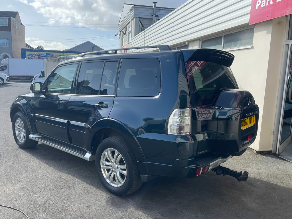 Mitsubishi Shogun 3.2 Shogun Sg3 Di-d Lwb 187 Bhp ND67WTT Green #4