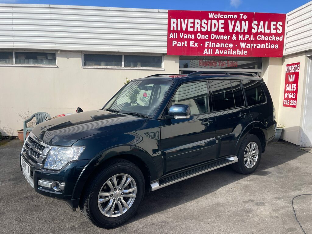 Mitsubishi Shogun 3.2 Shogun Sg3 Di-d Lwb 187 Bhp ND67WTT Green #2