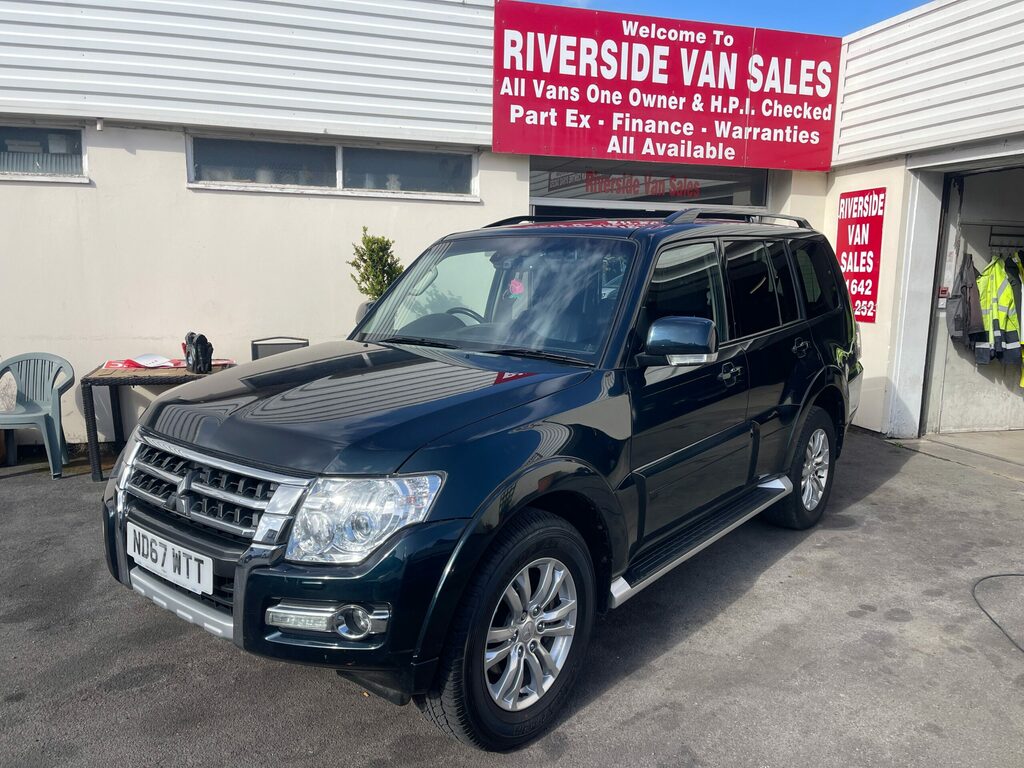 Mitsubishi Shogun 3.2 Shogun Sg3 Di-d Lwb 187 Bhp Green