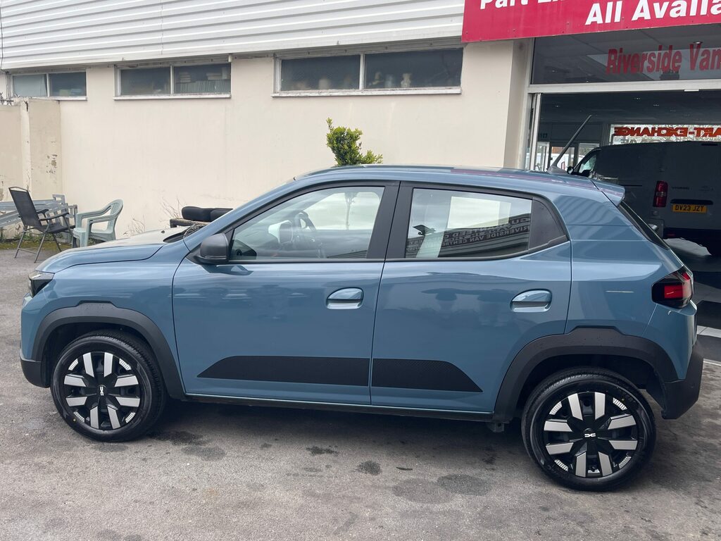 Dacia Spring 0.0 Spring Expression Ev 64.4 Bhp NK74WBT Blue #3