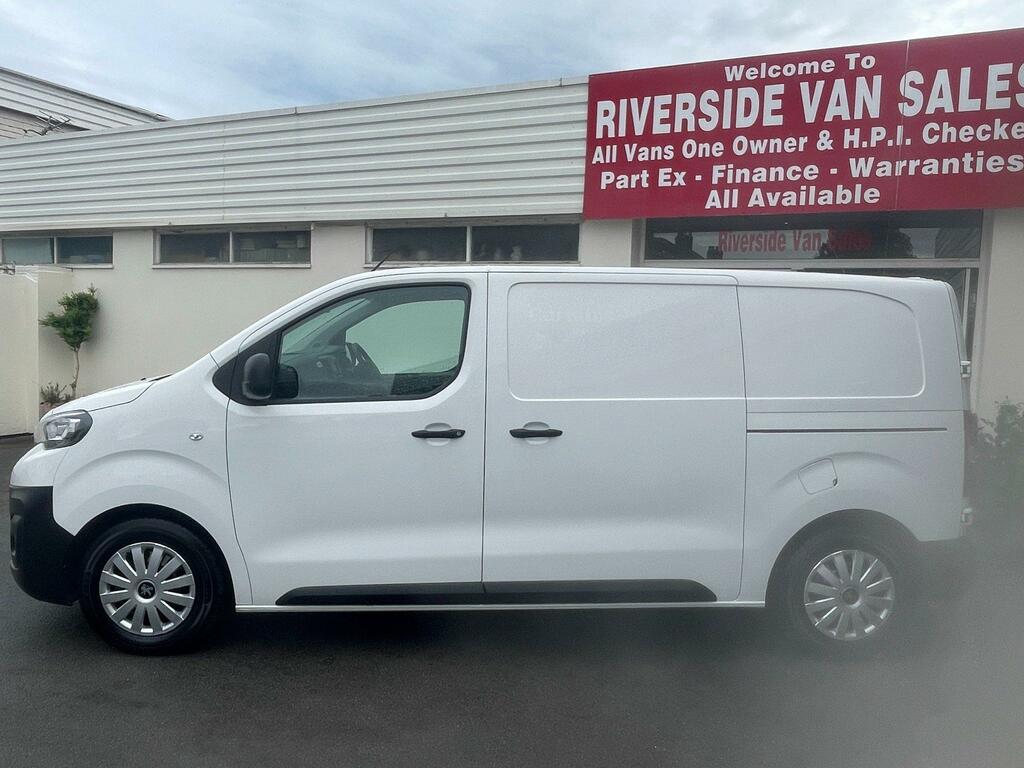 Peugeot Expert Diesel NV71EWT White