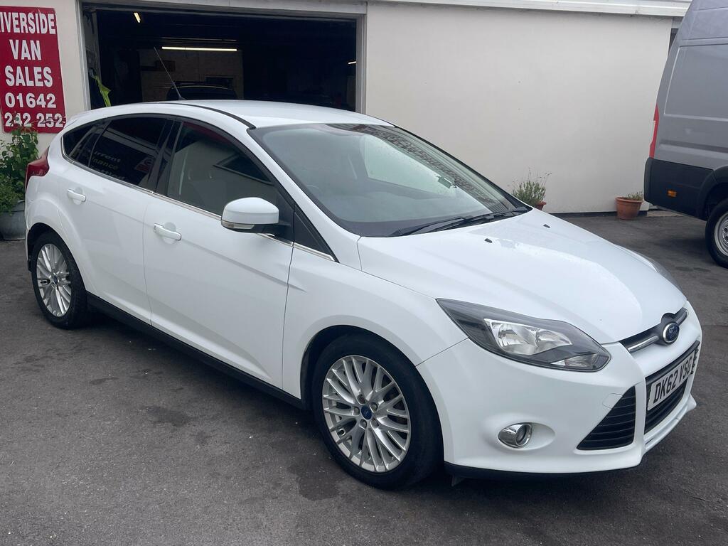 Ford Focus Diesel DK62VSG White #5