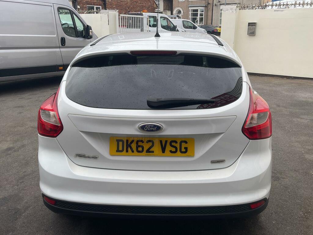 Ford Focus Diesel DK62VSG White #4