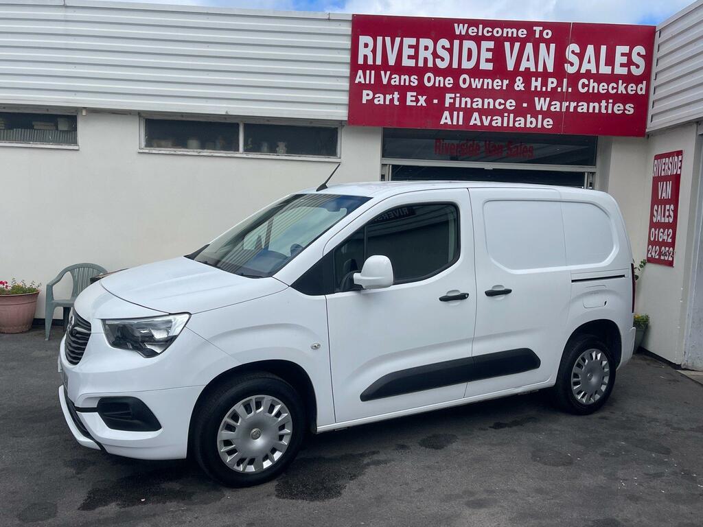 Vauxhall Combo Diesel White #4