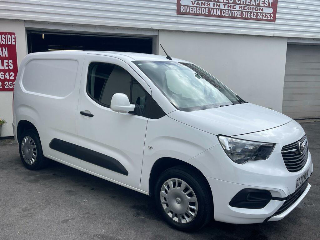 Vauxhall Combo 2300 1.5 Turbo D 100Ps H1 Dynamic Van White #8